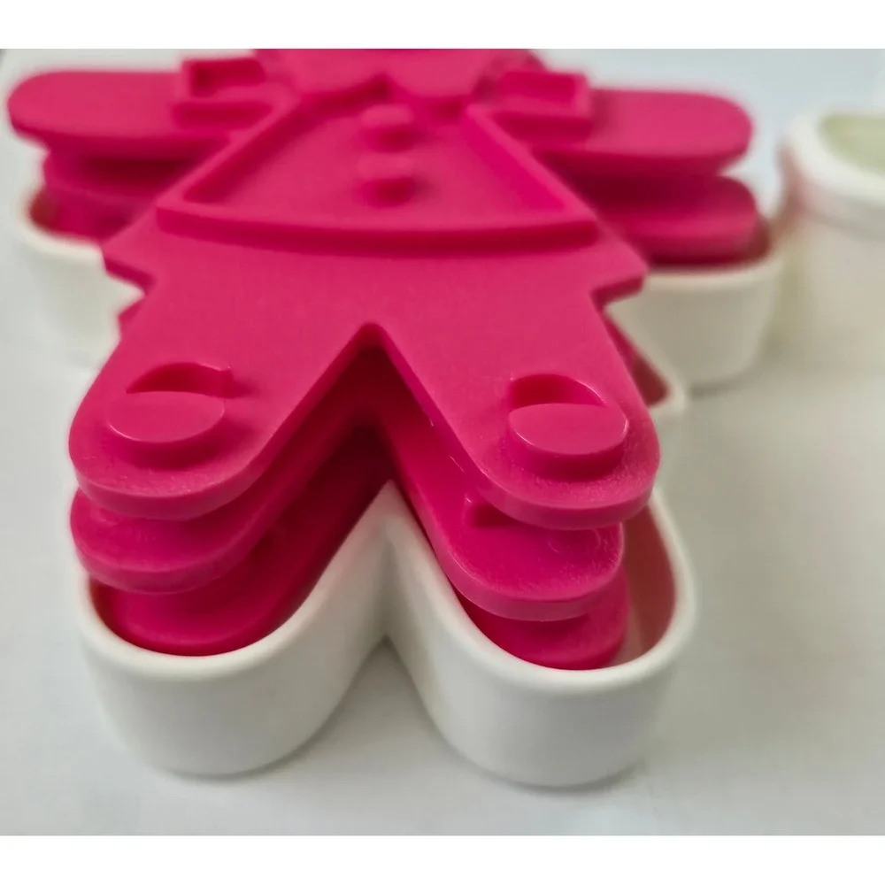 Tovolo Gingerbread Girl Cookie Cutter Set 2 Frames 3 Double‎ Sided Templates